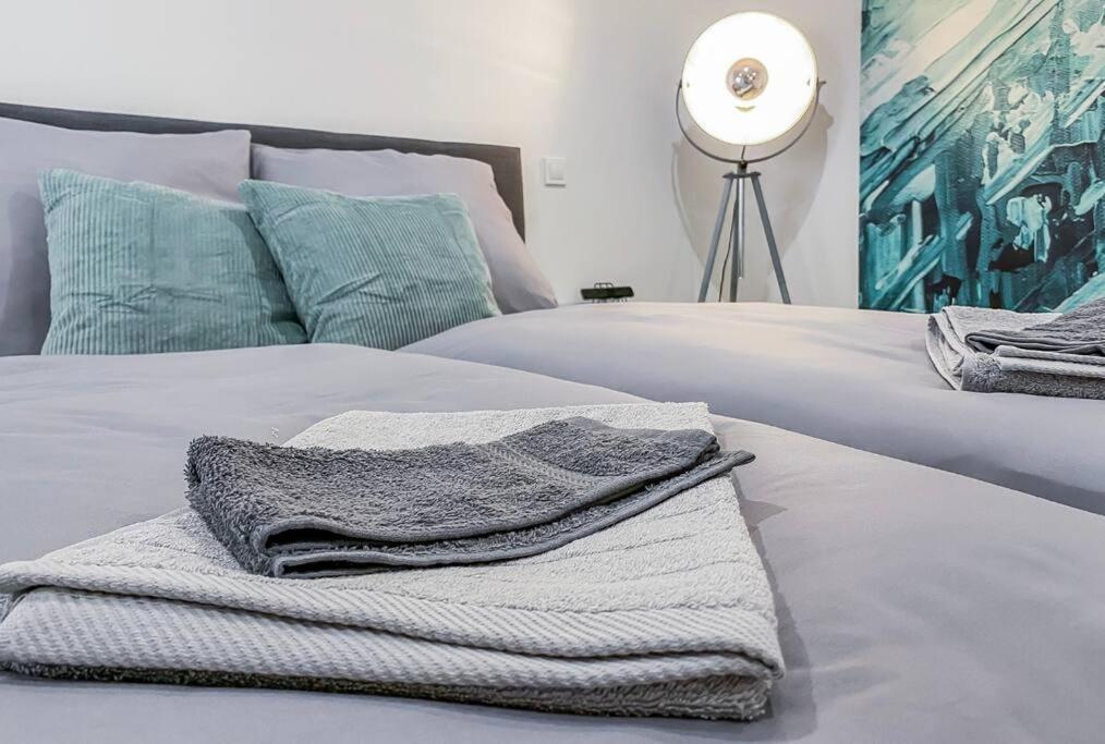 Stylisches Apartment Mit Terrasse In Der Altstadt Von Donauwörth Екстериор снимка